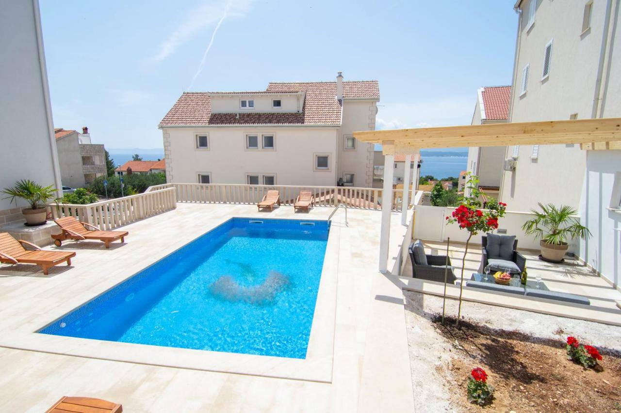 Apartments Sara 4 Бол Экстерьер фото